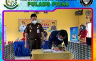 Dampingi Pengelolaan Dana Desa, Kajari Pulpis Bersama Camat Kahayan Kuala Tandatangani Nota Kesepahaman