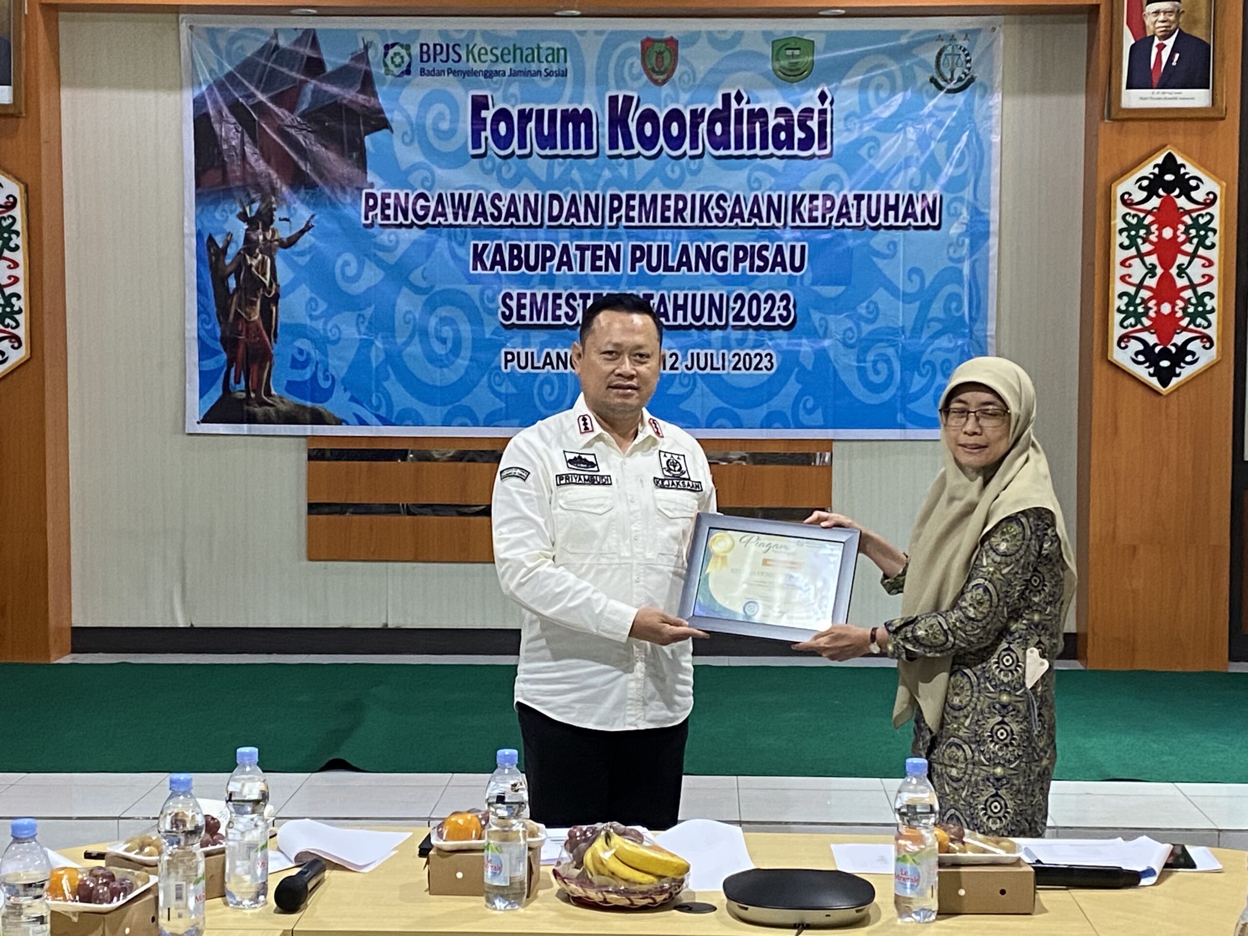 KAJARI PULANG PISAU PIMPIN RAPAT FORUM KOORDINASI PENGAWASAN DAN PEMERIKSAAN KEPATUHAN BPJS KESEHATAN