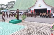 PUNCAK HBA KE-63, KEJARI PULPIS GELAR UPACARA DAN SYUKURAN