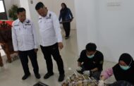 KOMITMEN BERANTAS NARKOBA, BNK PULANG PISAU GELAR TES URINE TERHADAP ASN DAN TKHL PEMKAB PULANG PISAU